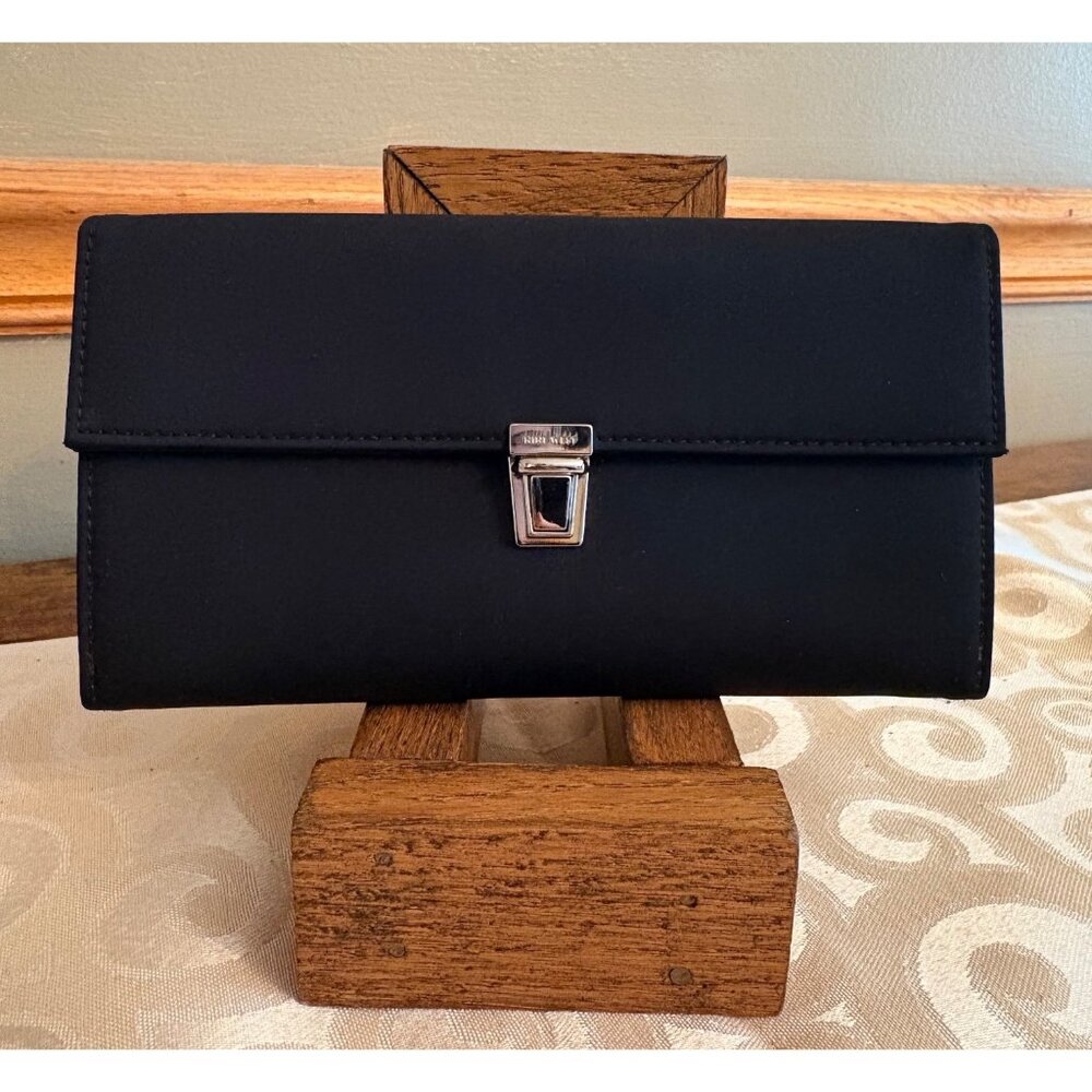 Nine West Black Wallet Silver Clasp Card Holder Removable  Checkbook Holder